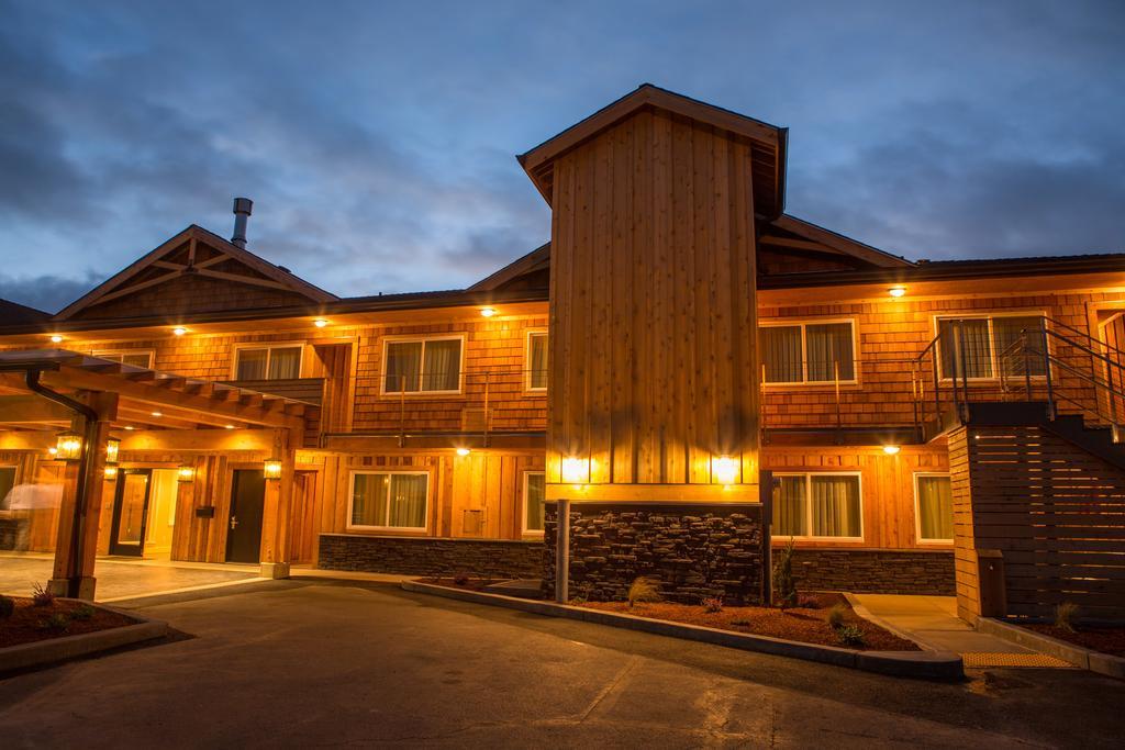 Pelican Shores Inn Lincoln Exterior foto