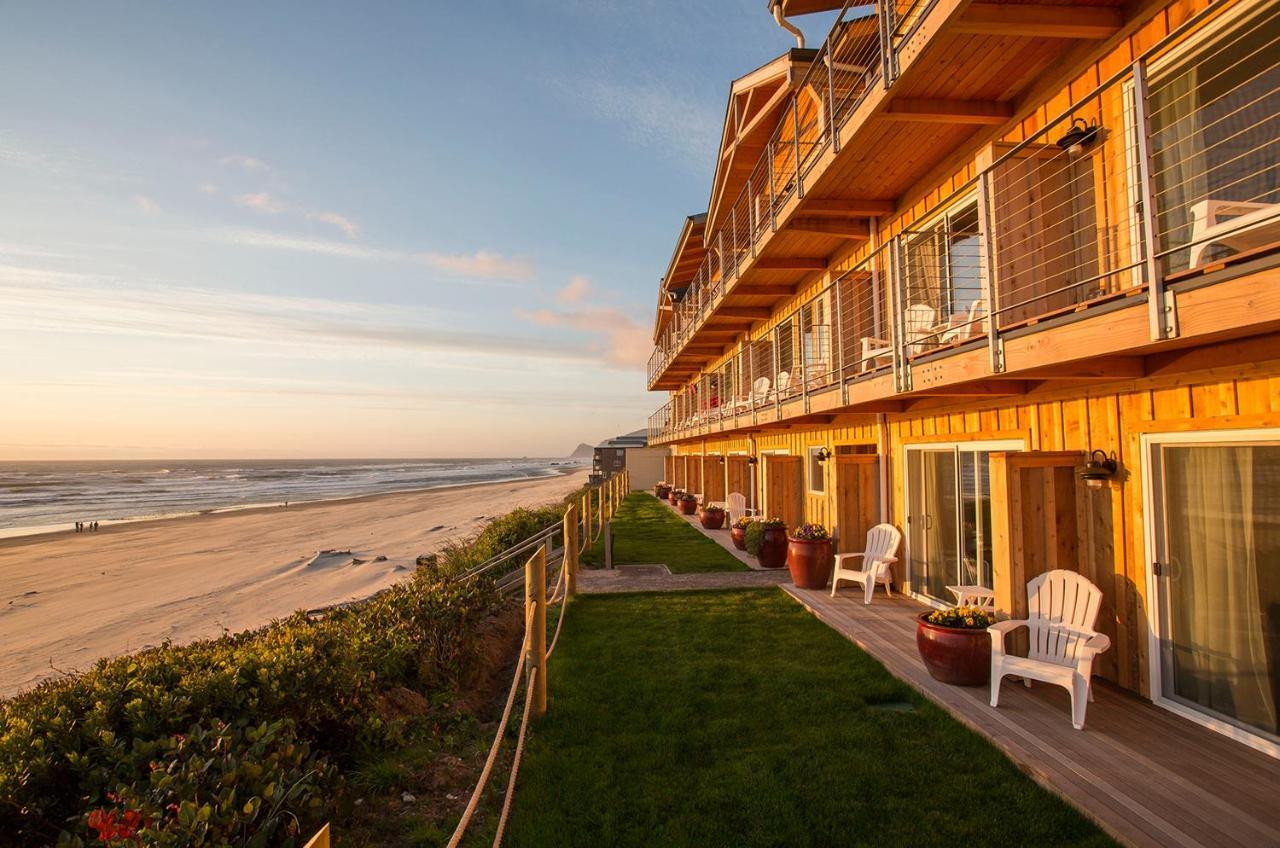 Pelican Shores Inn Lincoln Exterior foto